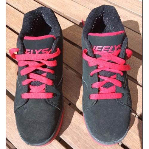 Chaussures à best sale roulettes heelys